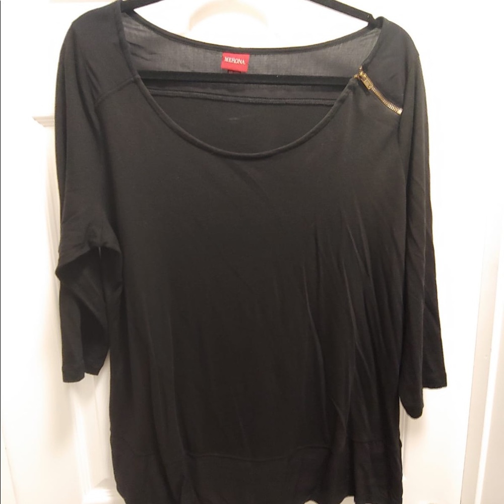 Merona Black 3/4 Sleeve Zip Detail Top